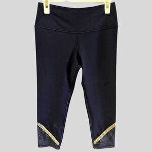 Victoria’s Secret Sport Capri Leggings Womens Size Medium Blue Silver Athleisure